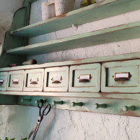 mistička menší s popiskem